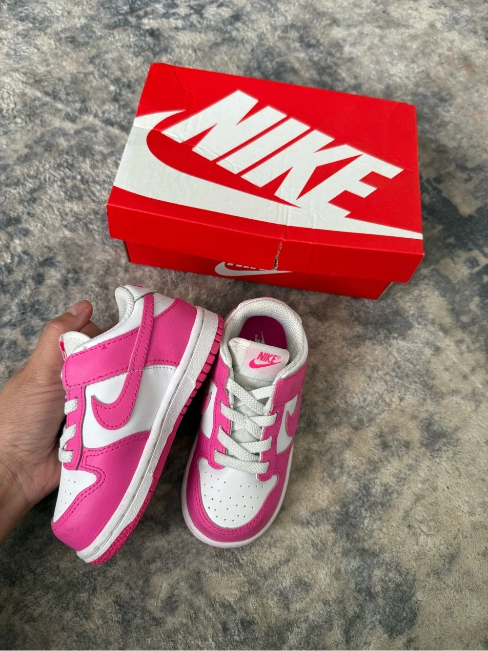 Nike Kids Pink and White Low-Top Sneakers with Velcro Strap